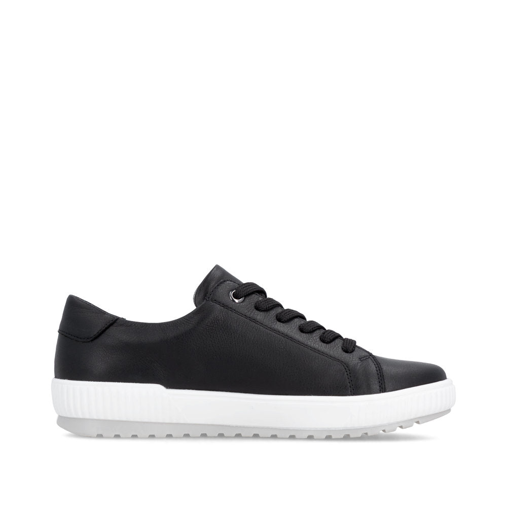 Women’s Leather Lace-Up Shoes