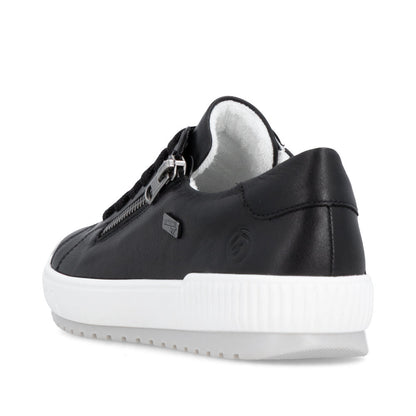 Women’s Leather Lace-Up Shoes