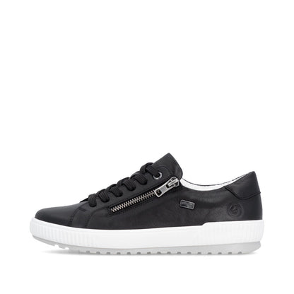 Women’s Leather Lace-Up Shoes