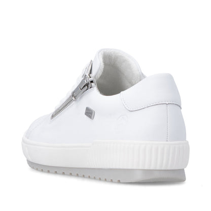 Women’s Leather Lace-Up Shoes