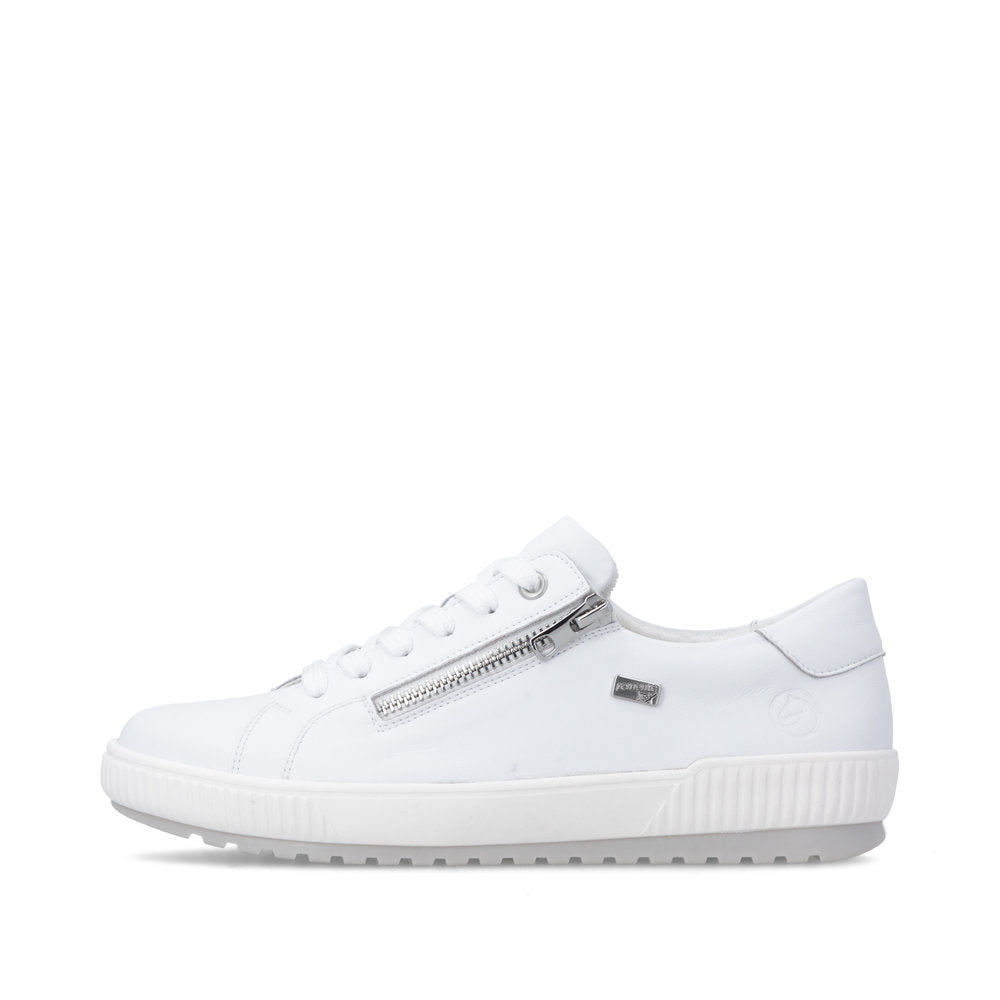 Women’s Leather Lace-Up Shoes