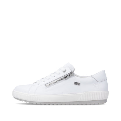 Women’s Leather Lace-Up Shoes