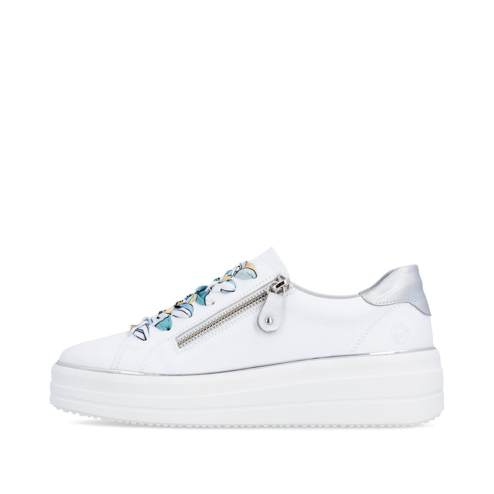 Women’s Leather Comfort Shoes