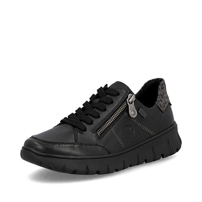 Women’s Leather Lace-Up Walking Shoe