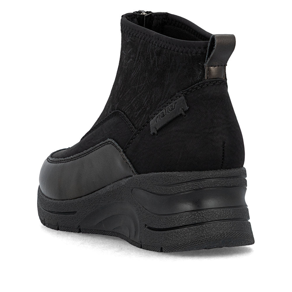 Women’s Leather Zip-Up Bootie