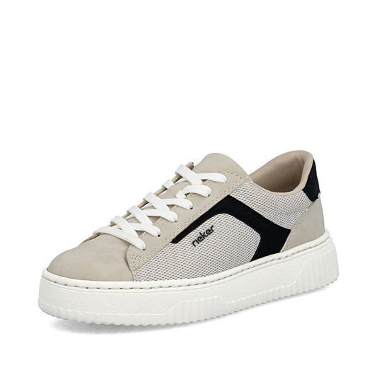 Women’s Lace-Up Shoes