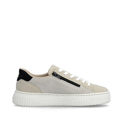 Women’s Lace-Up Shoes