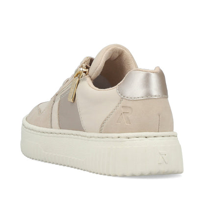 Women's Casual Shoes