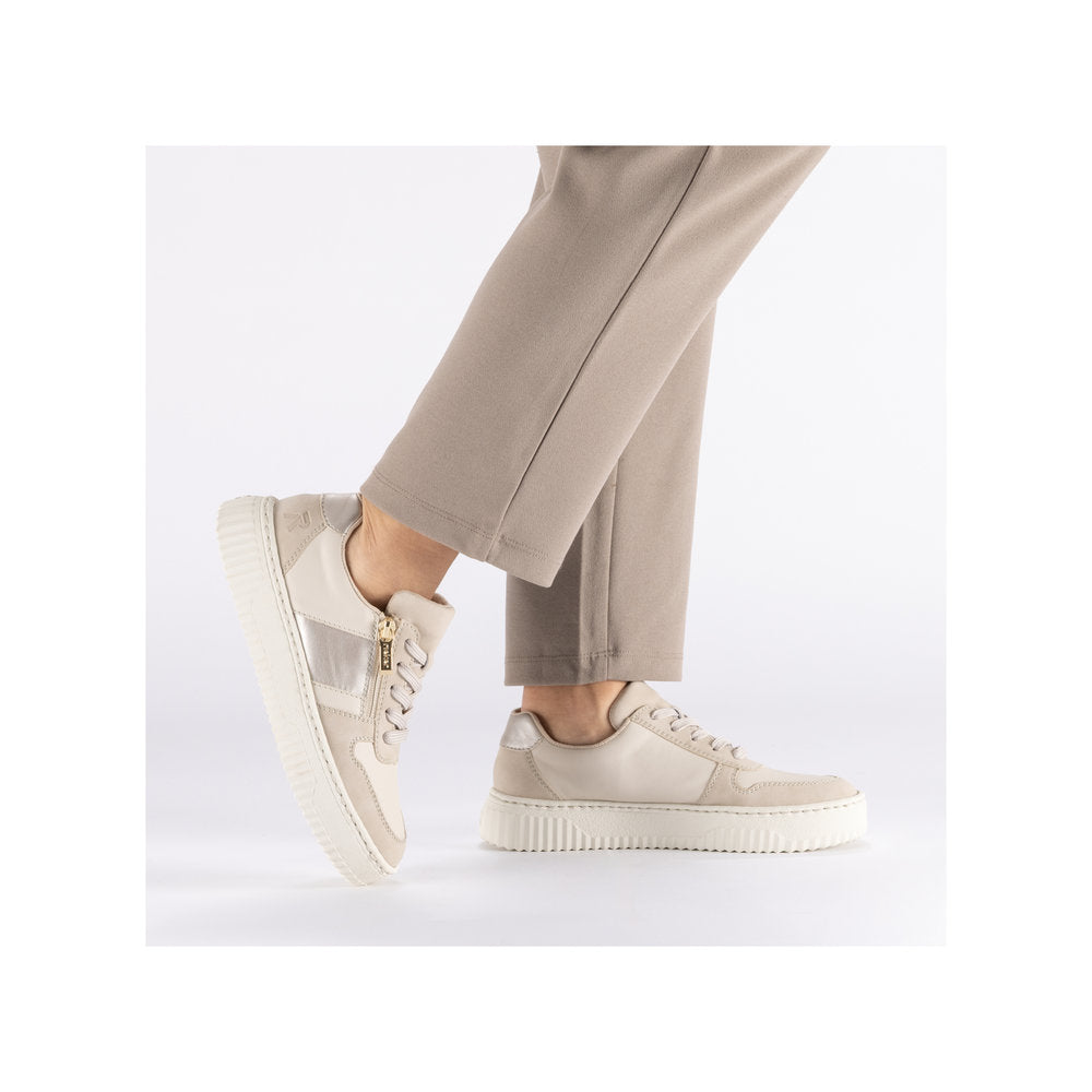 Women's Casual Shoes