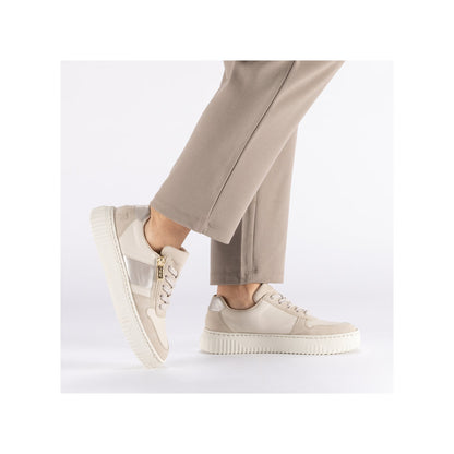 Women's Casual Shoes