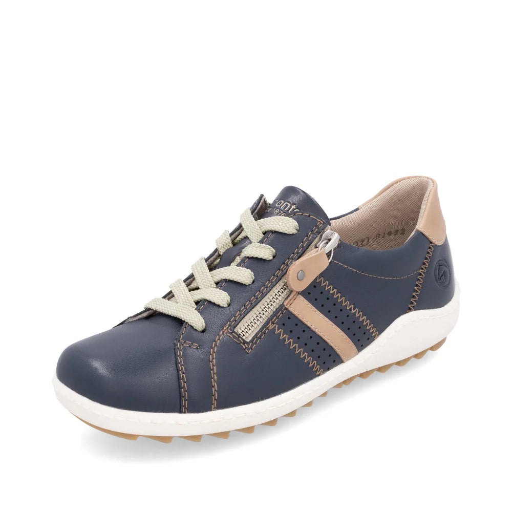 Women’s Leather Lace-Up Casual Shoe