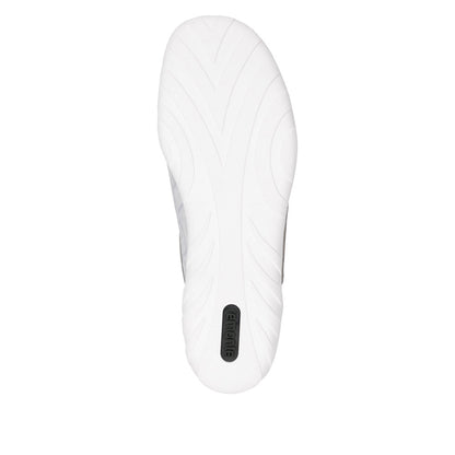 Women's Casual Shoes