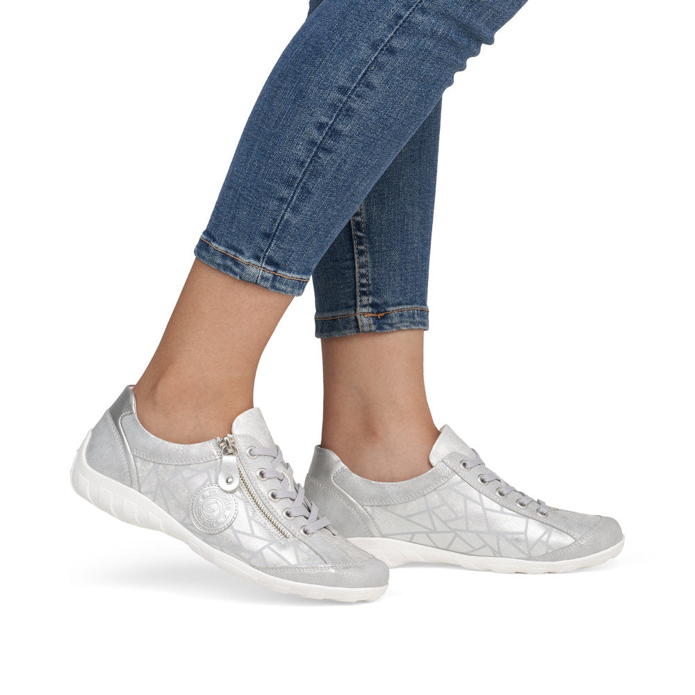 Women's Casual Shoes