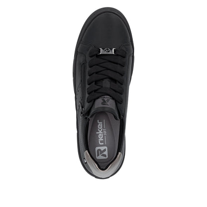 Women’s Leather Low-Top Sneaker