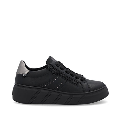 Women’s Leather Low-Top Sneaker