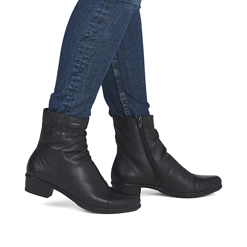 Women’s Leather Ankle Boot